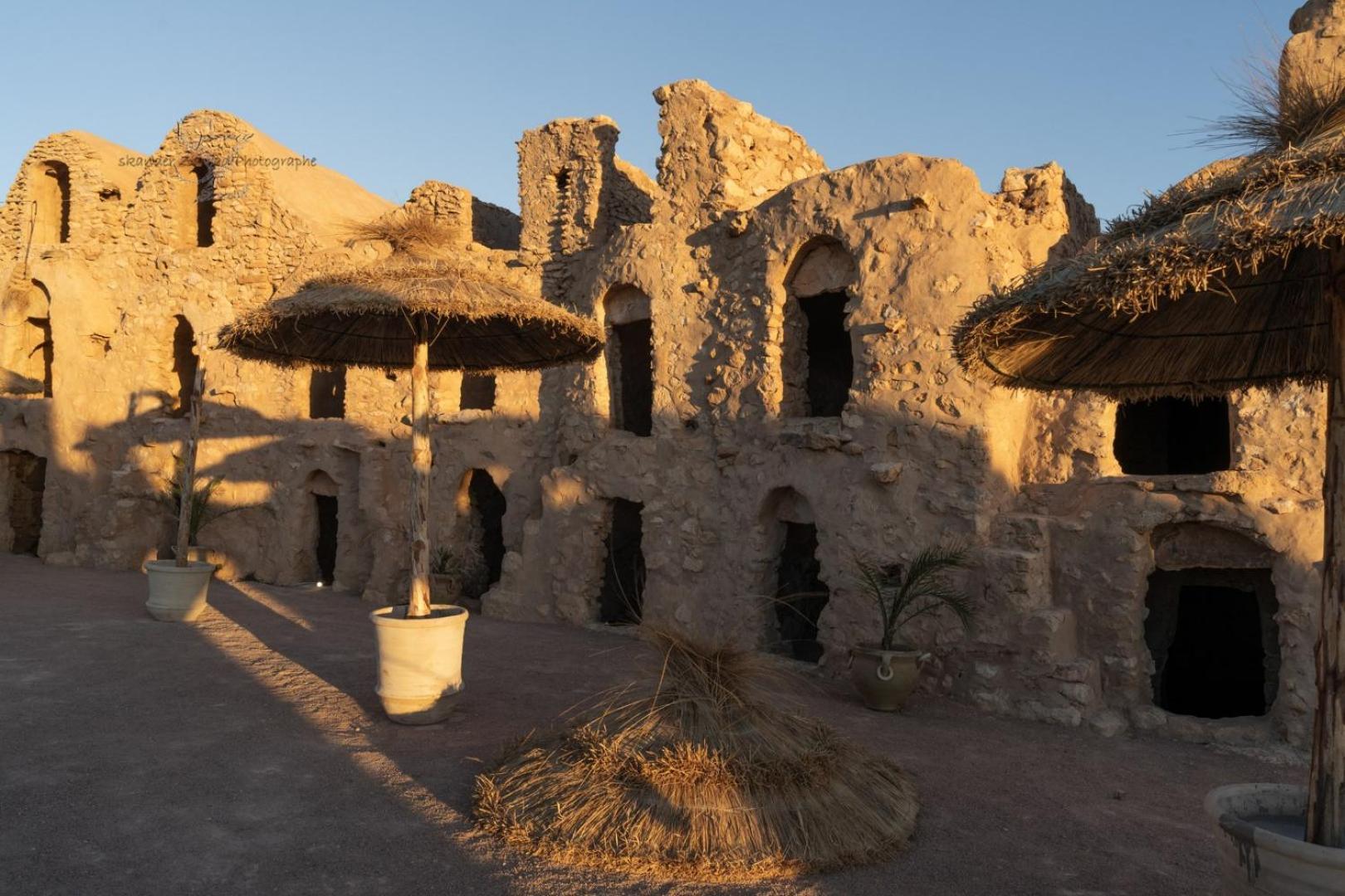 Ksar Jouamaa Hotel Medenine Exterior photo